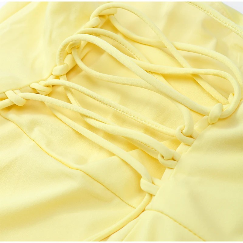 robe pour grande occasions jaune pastel coupe bustier