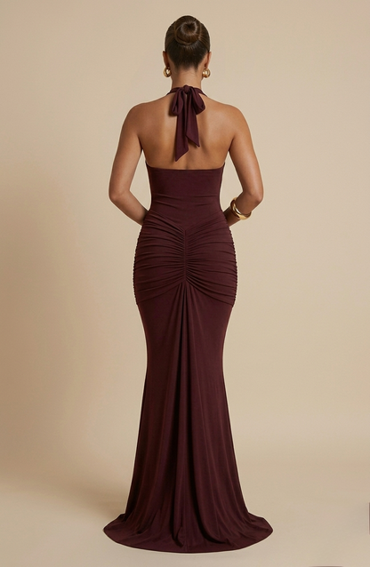 Robe de soirée pour femme longue décolleté v couleur bordeaux 