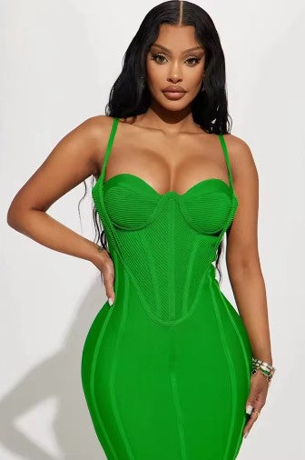 robe femme en bandage haute qualite longueur midi couleur verte 