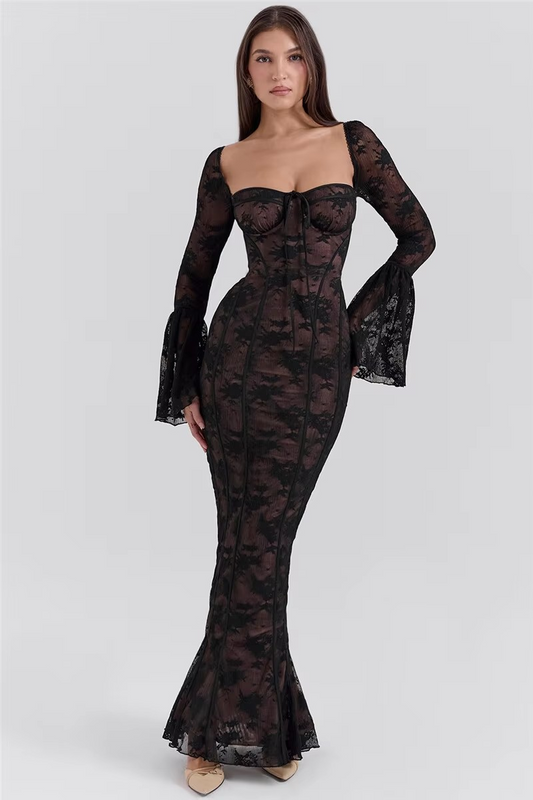 robe-longue-en-dentelle-noire