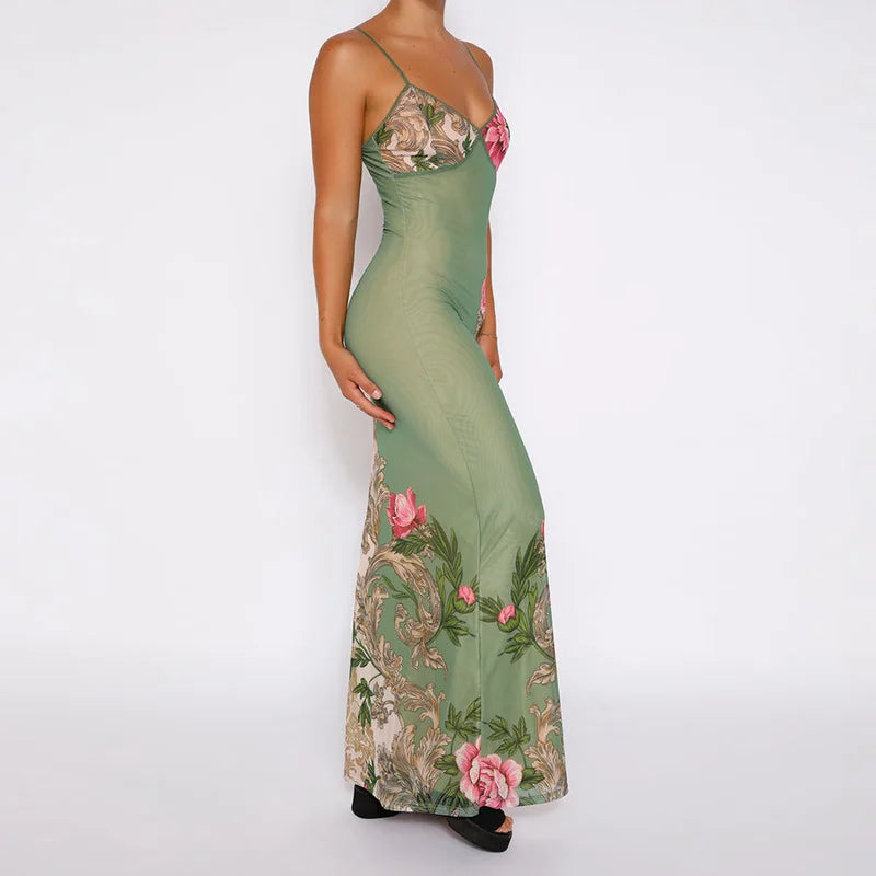 robe-femme-longue-verte-a-brettelles-imprime-fleures-roses