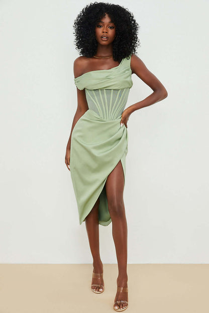 Robe femme en satin verte menthe asymétrique